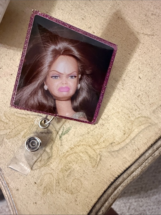 Accessories - Glitter Square Badge Reel with Pink Frame